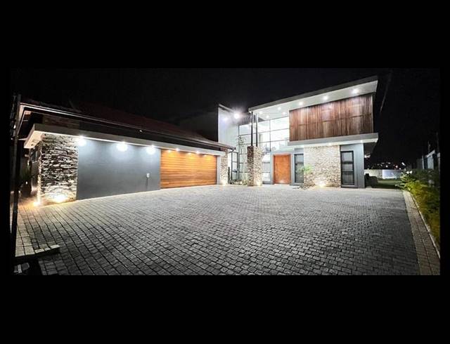 4 BEDROOM HOUSE FOR SALE IN IZINGA